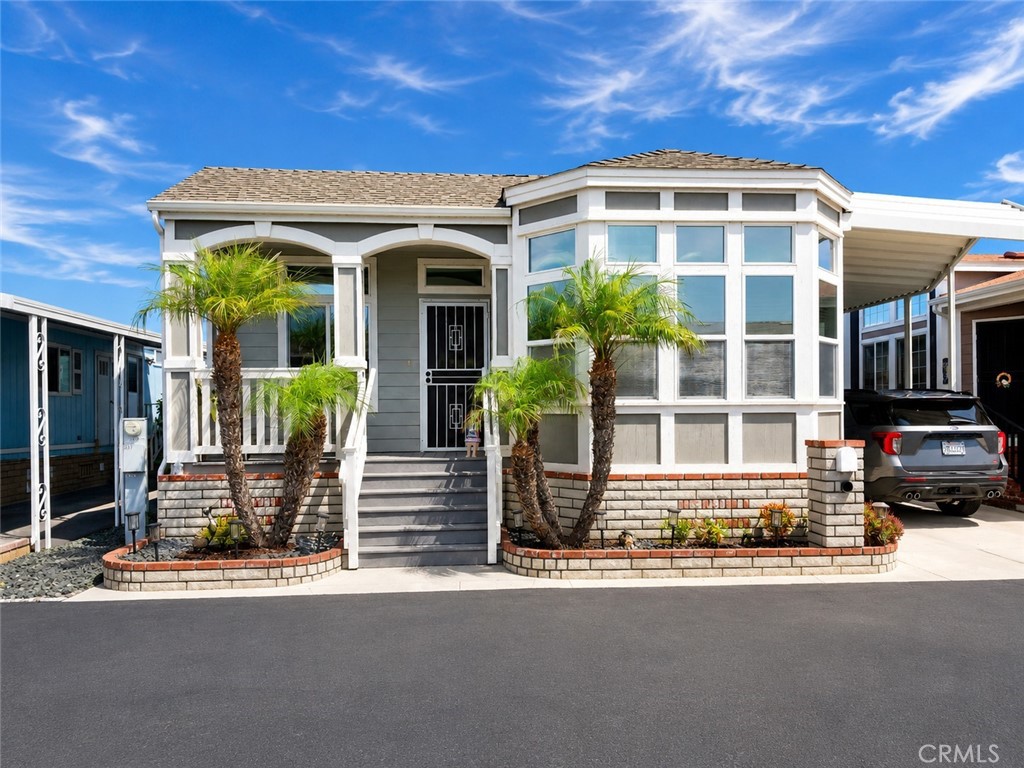 237 Albatross, Fountain Valley CA 92708 - photo 2