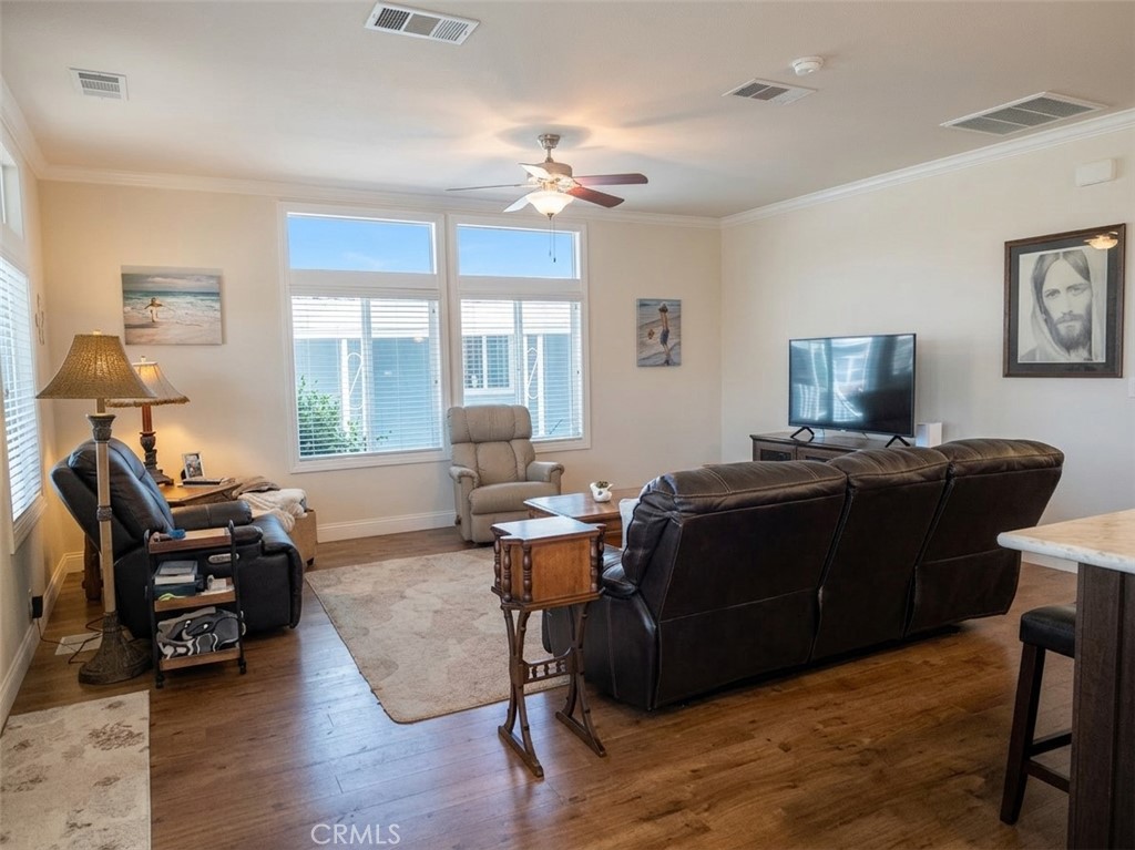 237 Albatross, Fountain Valley CA 92708 - photo 10