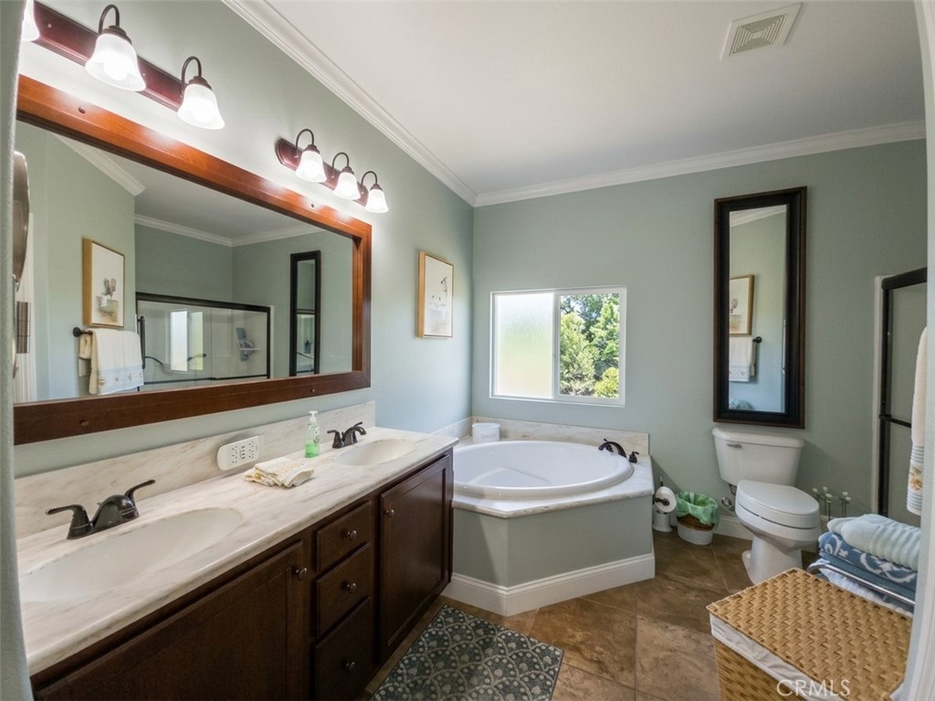 237 Albatross, Fountain Valley CA 92708 - photo 12