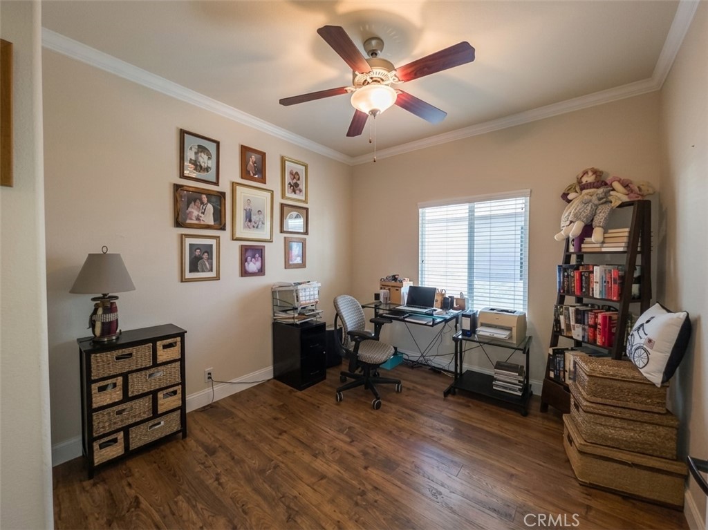 237 Albatross, Fountain Valley CA 92708 - photo 15