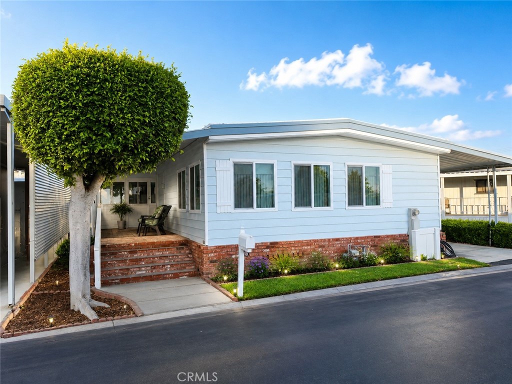 303 Magpie, Fountain Valley CA 92708 - photo 3