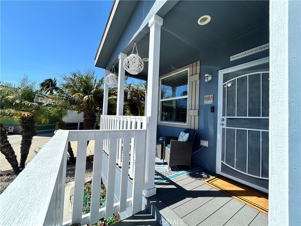 304 Magpie Lane, Fountain Valley CA 92708 - photo 2