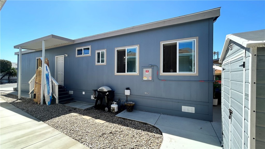 304 Magpie Lane, Fountain Valley CA 92708 - photo 11