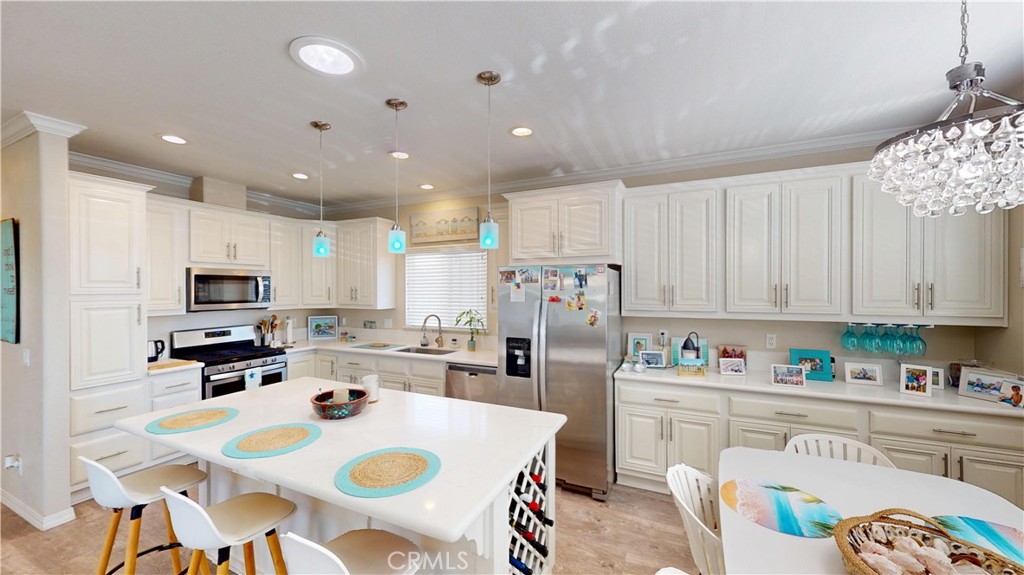 304 Magpie Lane, Fountain Valley CA 92708 - photo 15