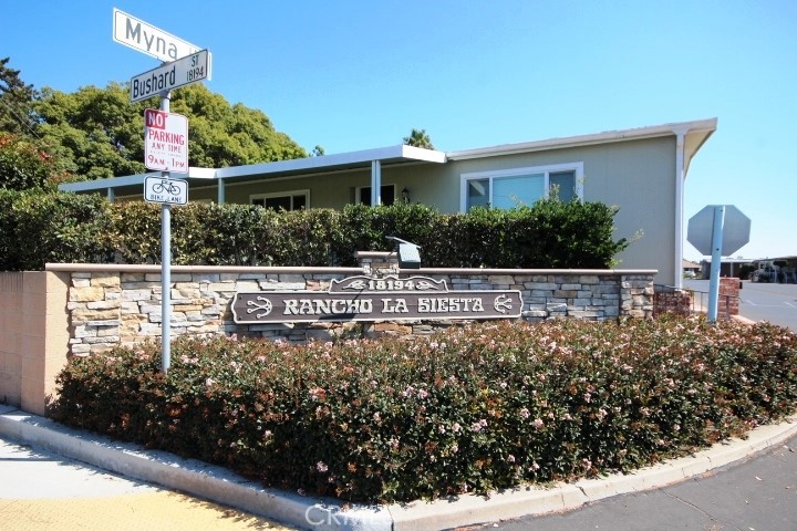 304 Magpie Lane, Fountain Valley CA 92708 - photo 31