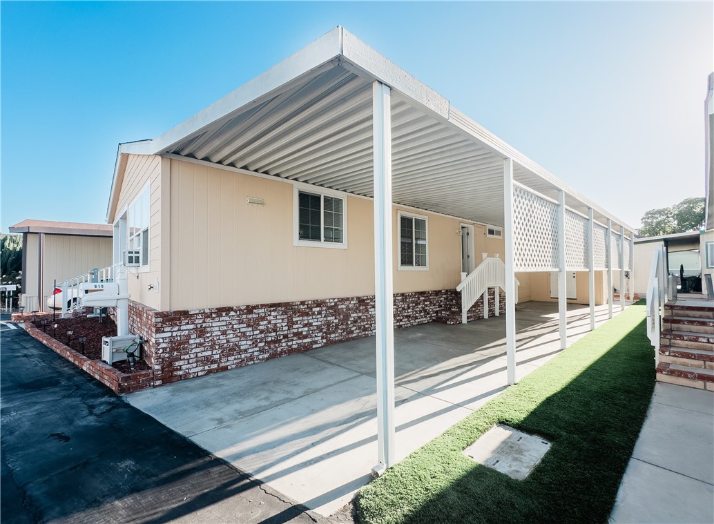 810 Eucalyptus Lane, Fountain Valley CA 92708 - photo 2