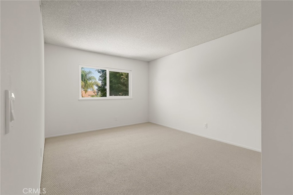 8565 Ostrich Circle, Fountain Valley CA 92708 - photo 15