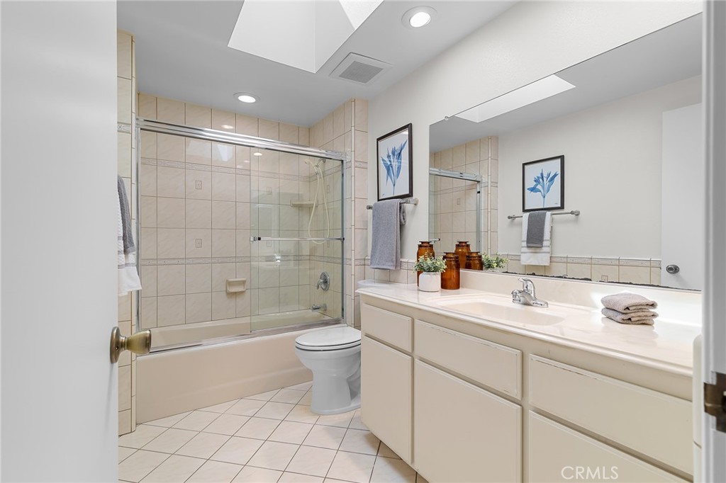 8565 Ostrich Circle, Fountain Valley CA 92708 - photo 17