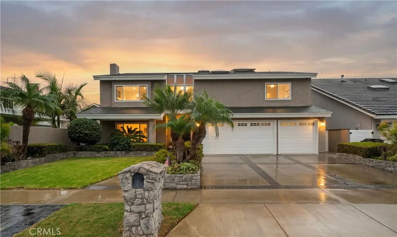 8566 Phoenix Avenue, Fountain Valley