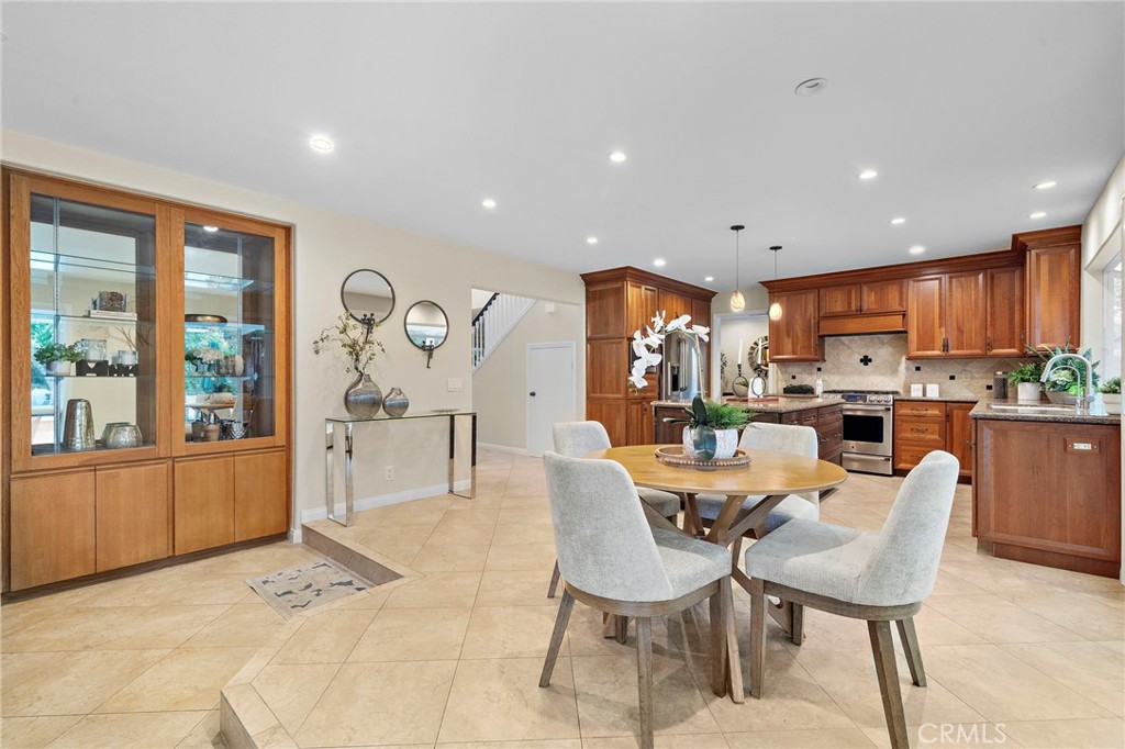 8566 Phoenix Avenue, Fountain Valley CA 92708 - photo 18