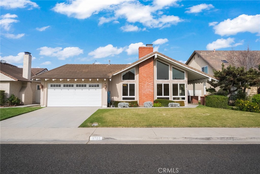 Front of house - 8705 Ottawa River Circle, Fountain Valley CA 92708 - photo 1