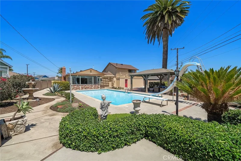 8798 La Casita Avenue, Fountain Valley, CA 92708