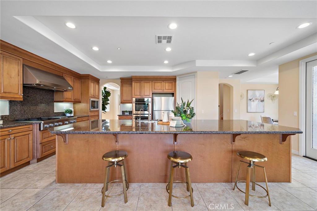 Kitchen view - 9042 Lemongrass Court, Fountain Valley CA 92708 - photo 20