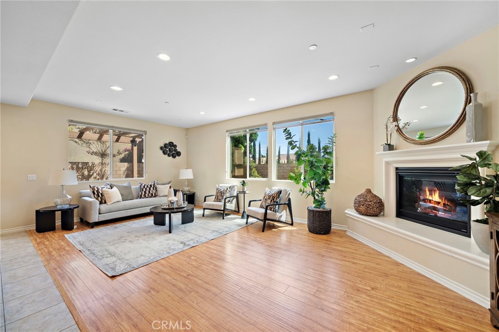 Family room 3rd angle view - 9042 Lemongrass Court, Fountain Valley CA 92708 - photo 26