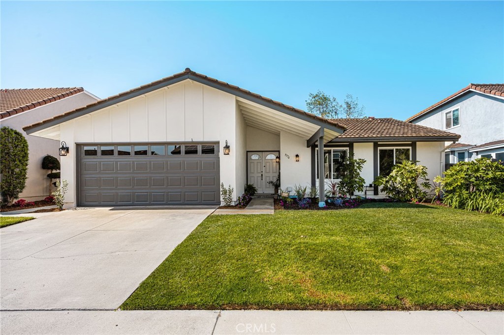 9376 Siskin, Fountain Valley CA 92708 - photo 1