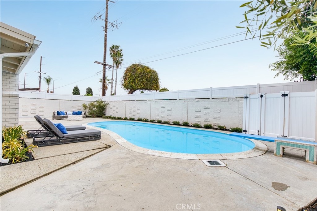 9432 Warbler, Fountain Valley CA 92708 - photo 58