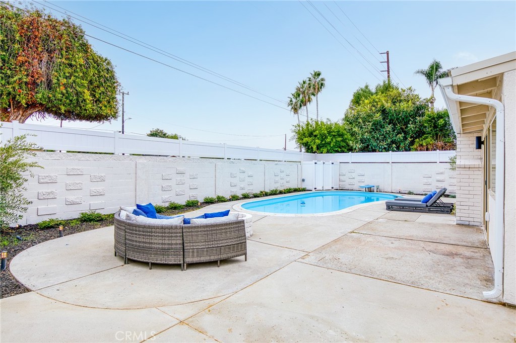 9432 Warbler, Fountain Valley CA 92708 - photo 59