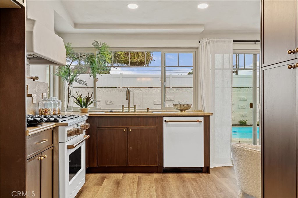 9432 Warbler, Fountain Valley CA 92708 - photo 47