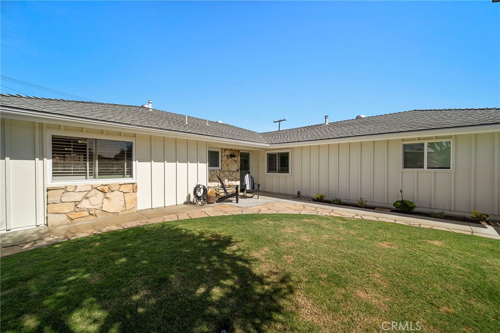 9551 Starling, Fountain Valley CA 92708 - photo 3
