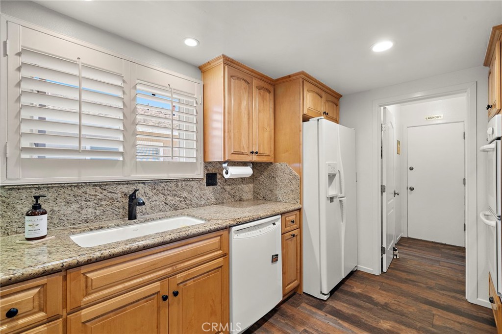 9551 Starling, Fountain Valley CA 92708 - photo 6