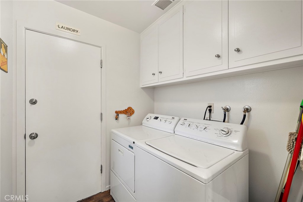 9551 Starling, Fountain Valley CA 92708 - photo 11