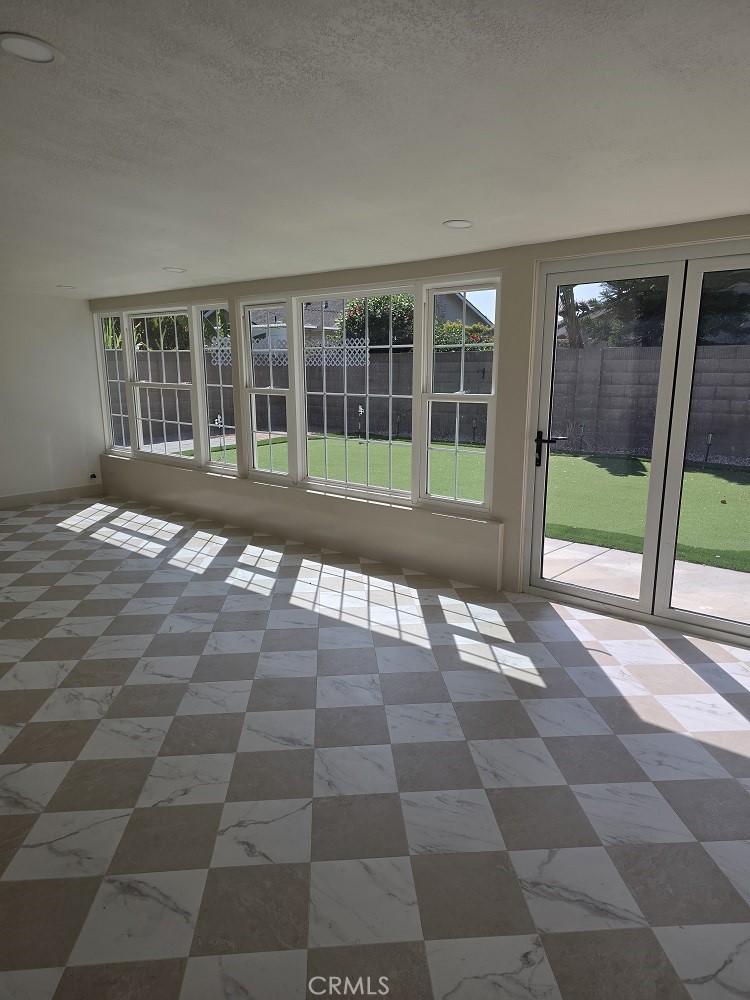 9574 Talbert, Fountain Valley CA 92708 - photo 6