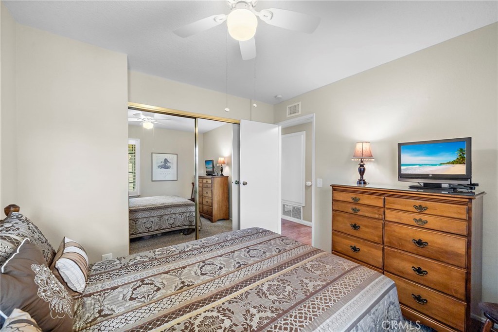 bed # 3 with mirrored closets - 9735 Hibiscus Avenue, Fountain Valley CA 92708 - photo 22