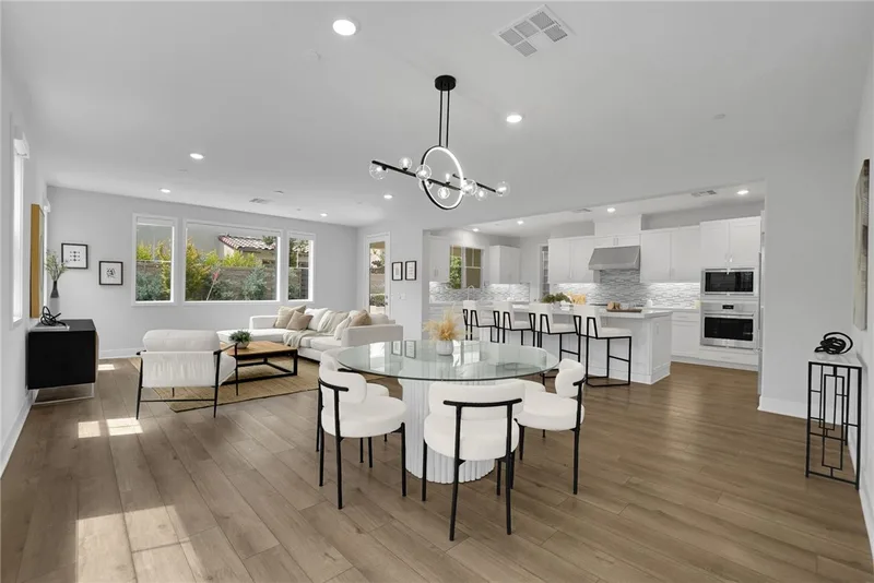 9876 Skylar Avenue, Fountain Valley, CA 92708