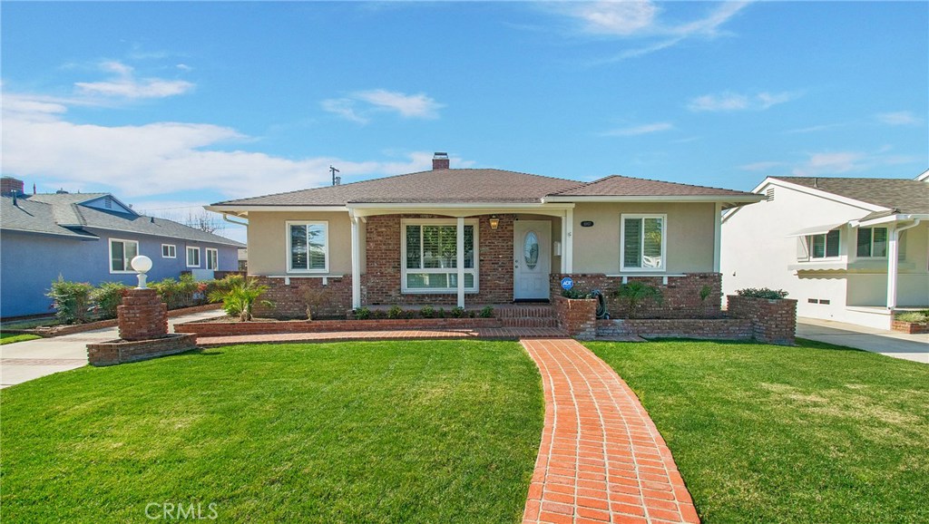 1007 S Cedar Avenue, Fullerton CA 92833 - photo 1