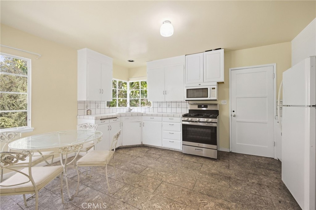 1019 Grandview, Fullerton CA 92835 - photo 17
