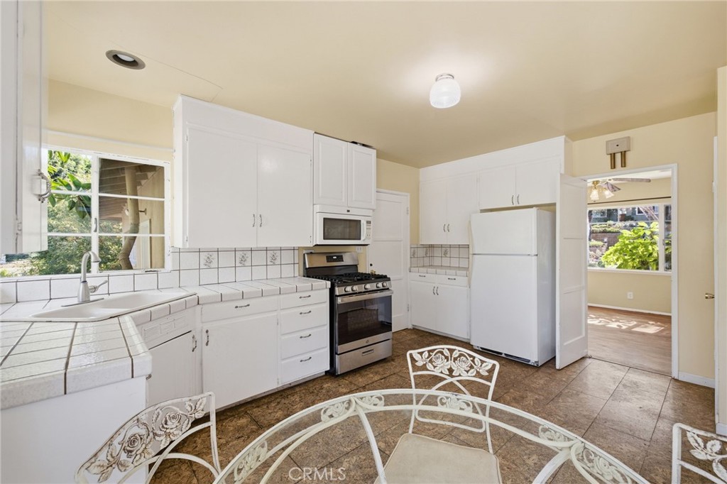 1019 Grandview, Fullerton CA 92835 - photo 20