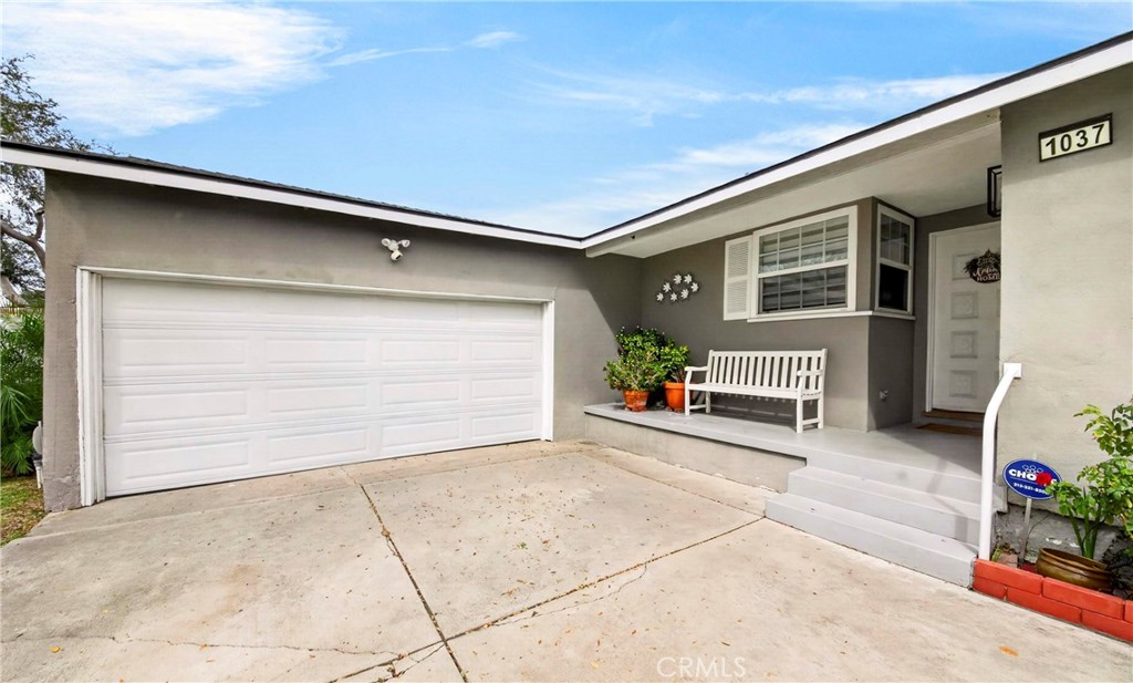 1037 W Ash, Fullerton CA 92833 - photo 2