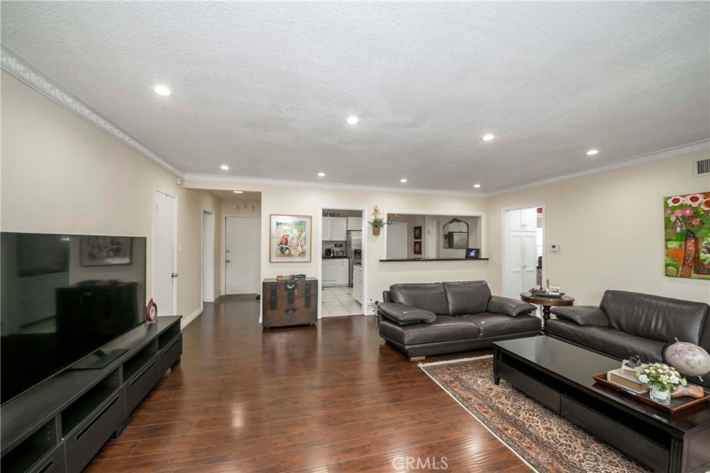 1037 W Ash, Fullerton CA 92833 - photo 3