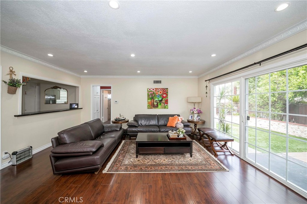 1037 W Ash, Fullerton CA 92833 - photo 5