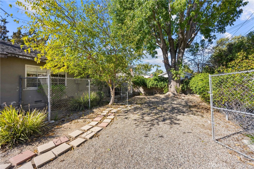 1056 Cerritos, Fullerton CA 92835 - photo 38