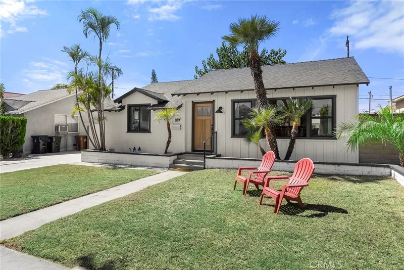 109 S Vermont Avenue, Fullerton, CA 92833