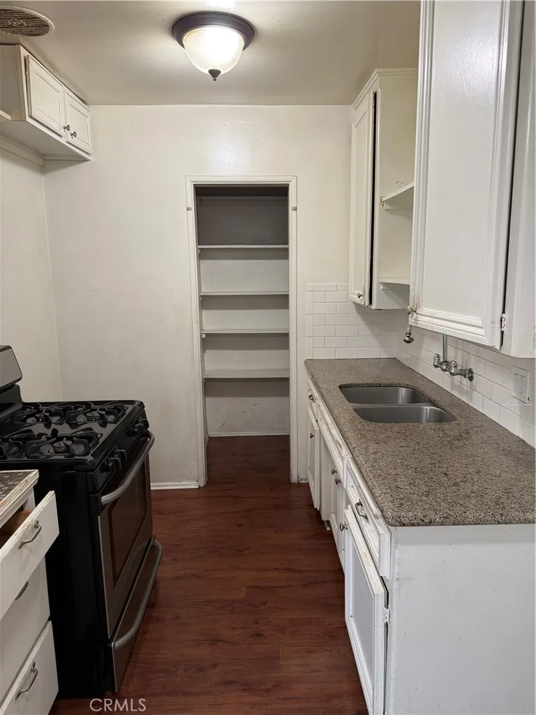 1108 W VALENCIA, Fullerton, CA 92833