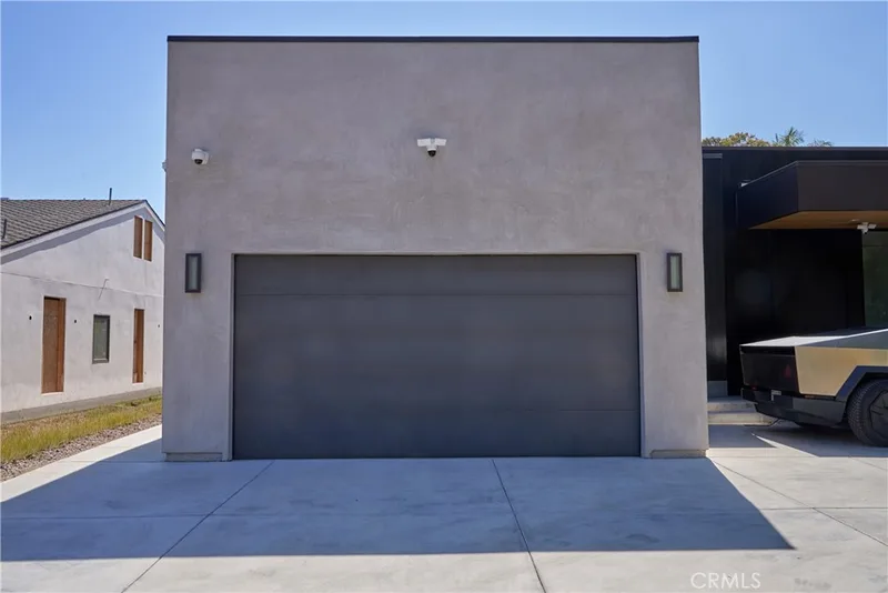 1119 Crestview Drive B, Fullerton, CA 92833