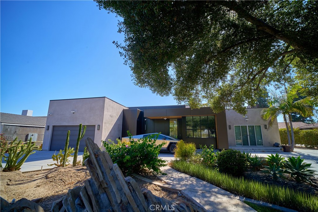 1119 Crestview Drive B, Fullerton CA 92833 - photo 24