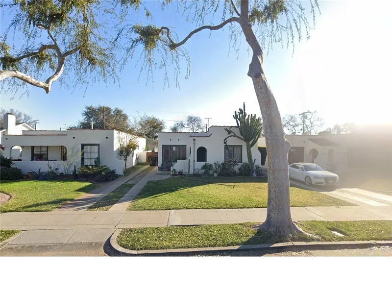 1120 E WHITING Avenue, Fullerton