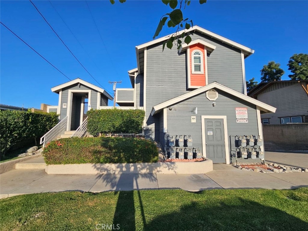 1120 Nicklett Avenue J, Fullerton CA 92833 - photo 1