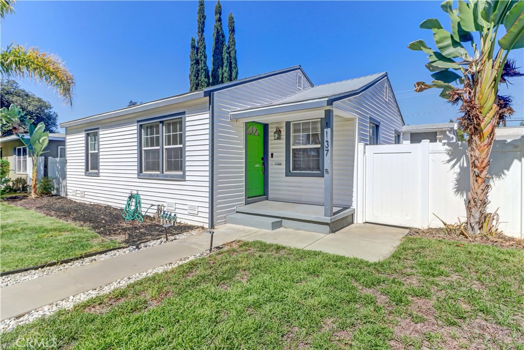 1137 Williamson Avenue, Fullerton CA 92833 - photo 2