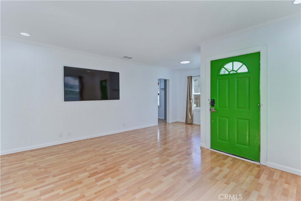 1137 Williamson Avenue, Fullerton CA 92833 - photo 5