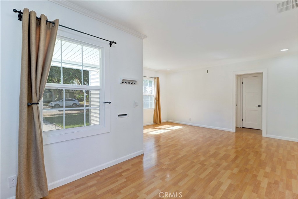 1137 Williamson Avenue, Fullerton CA 92833 - photo 8