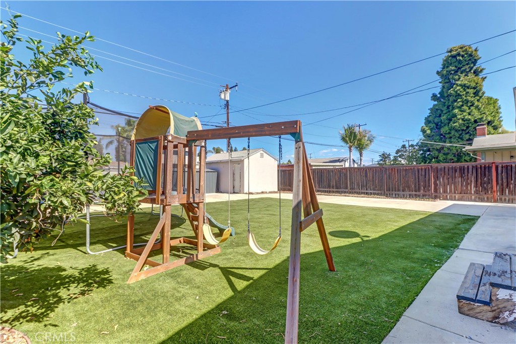 1137 Williamson Avenue, Fullerton CA 92833 - photo 38