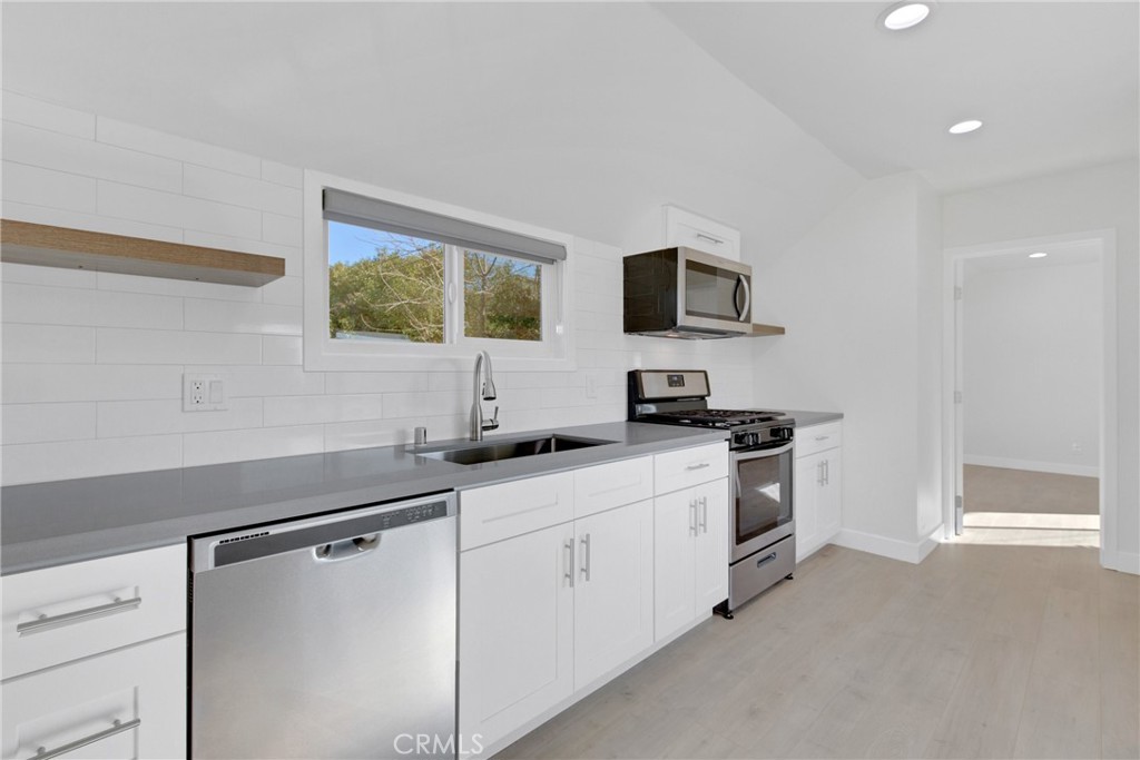 114 Drake Avenue, Fullerton CA 92832 - photo 5