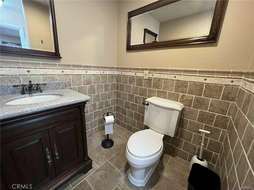 Bathroom - 114 N Harbor, Fullerton CA 92832 - photo 8