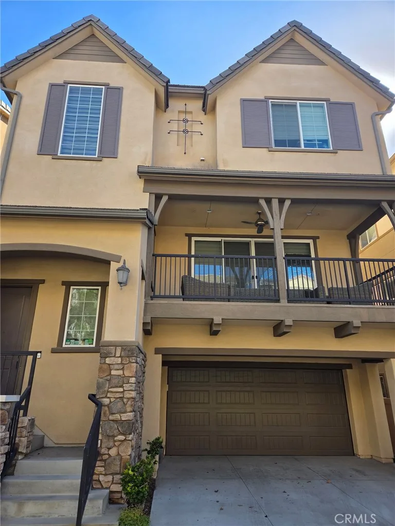 1168 Livingston, Fullerton