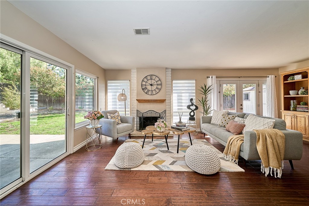 118 Marion Boulevard, Fullerton CA 92835 - photo 6