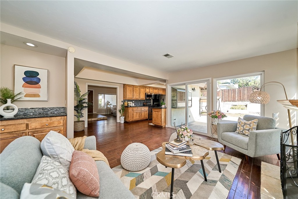 118 Marion Boulevard, Fullerton CA 92835 - photo 8